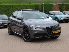 Alfa Romeo Stelvio - 2.0 T AWD B-Tech / Panoramadak / Camera / Leder / 19'' / CarPlay / Harman Kardon / Navigat