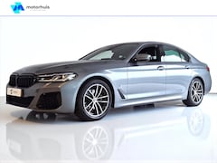 BMW 5-serie - 520i 184pk Bluestone M-SPORT LEDER LASERLICHT CARPLAY NAVI WINTERPACK