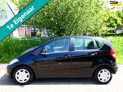 Mercedes-Benz A-klasse - 160 Automaat 1e eig. Airco Cruise PDC Trekhaak Hoge instap