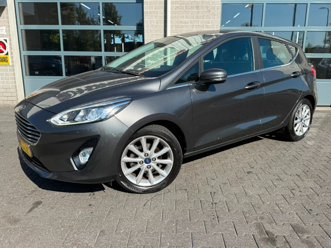 Ford Fiesta - 1.0 EcoBoost Titanium|CARPLAY|AIRCO| - AutoWereld.nl