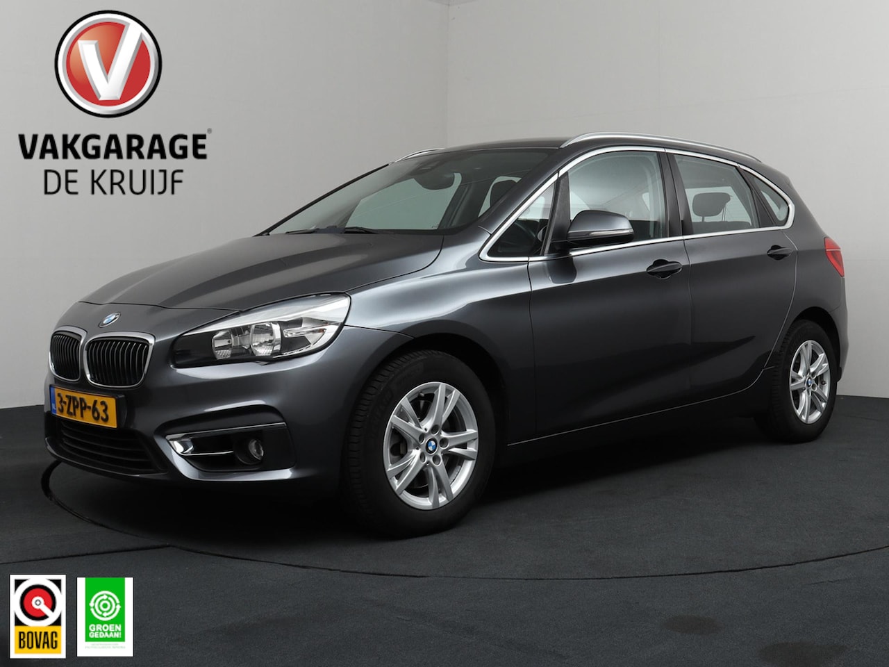 BMW 2-serie Active Tourer - 218i Executive Luxury Line | Trekhaak | Cruise Control | Navigatie! - AutoWereld.nl
