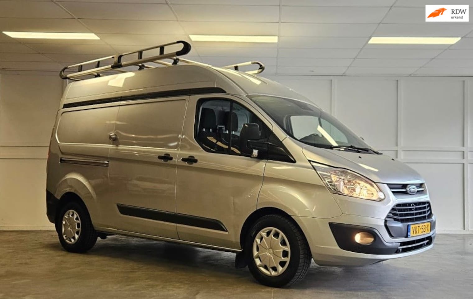Ford Transit Custom - 340 2.0 TDCI L2H2 Trend Automaat - AutoWereld.nl