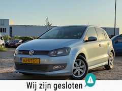 Volkswagen Polo - 1.2 TDI BlueMotion Comfortline/ ZEER ZUINIG/ TREKHAAK