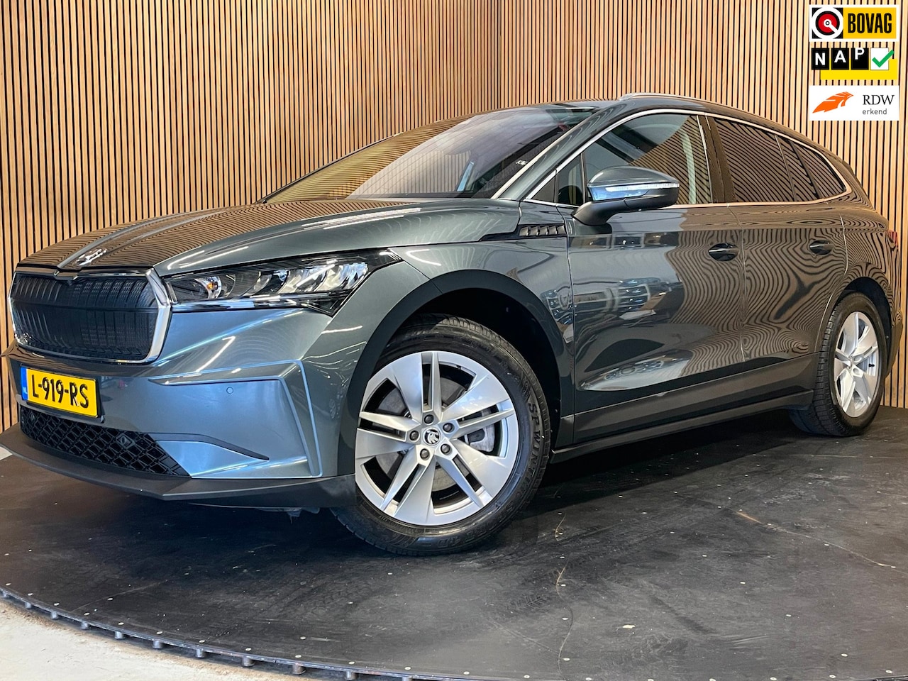 Skoda Enyaq iV - 80|87% SOH|GROTE ACCU|ELEK.TREKHAAK||STUUR+STOELVERW.V+A|CARPLAY/ANDROID|CAMERA|NAVI|NAP|N - AutoWereld.nl