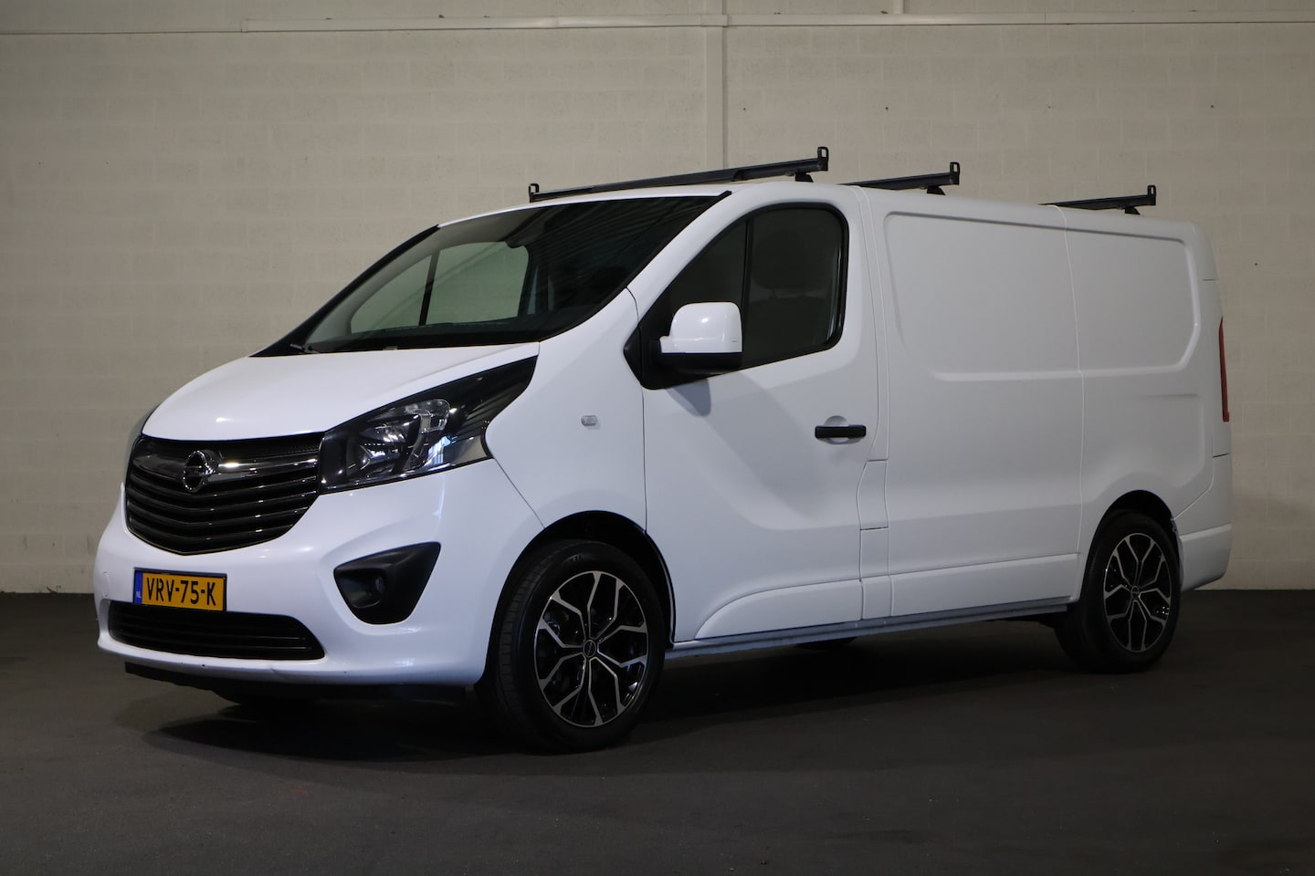Opel Vivaro - 1.6 CDTI L1 H1 Airco - AutoWereld.nl