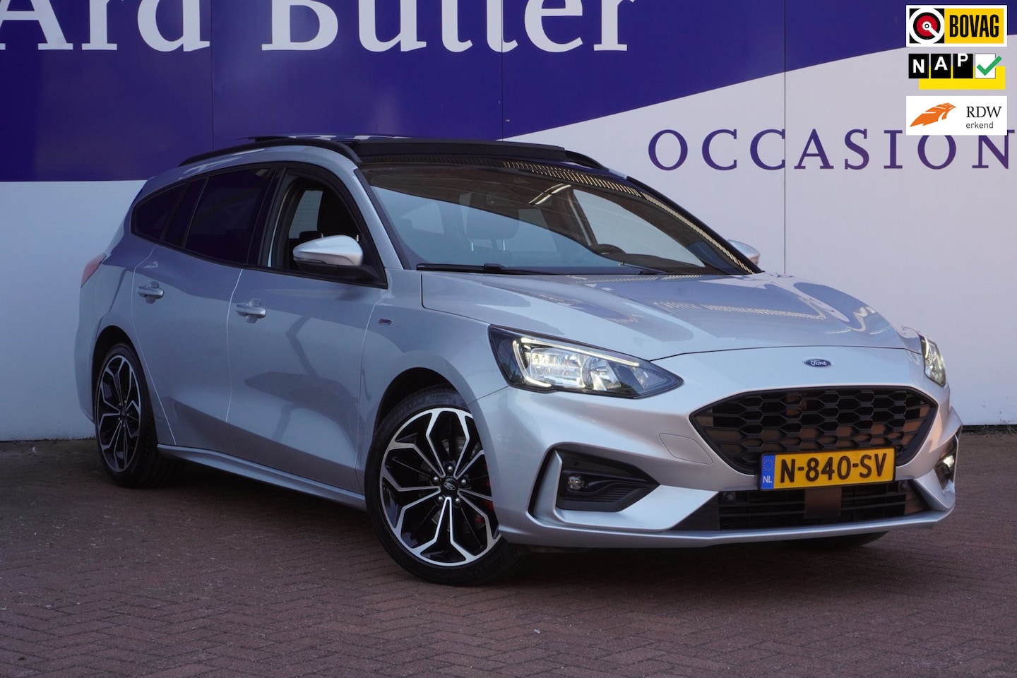 Ford Focus Wagon - 1.5 EcoBoost ST Line X Business 150PK+Led+Pano-dak+Vitrual+Navigatie+camera+18"Lmv = TOP O - AutoWereld.nl