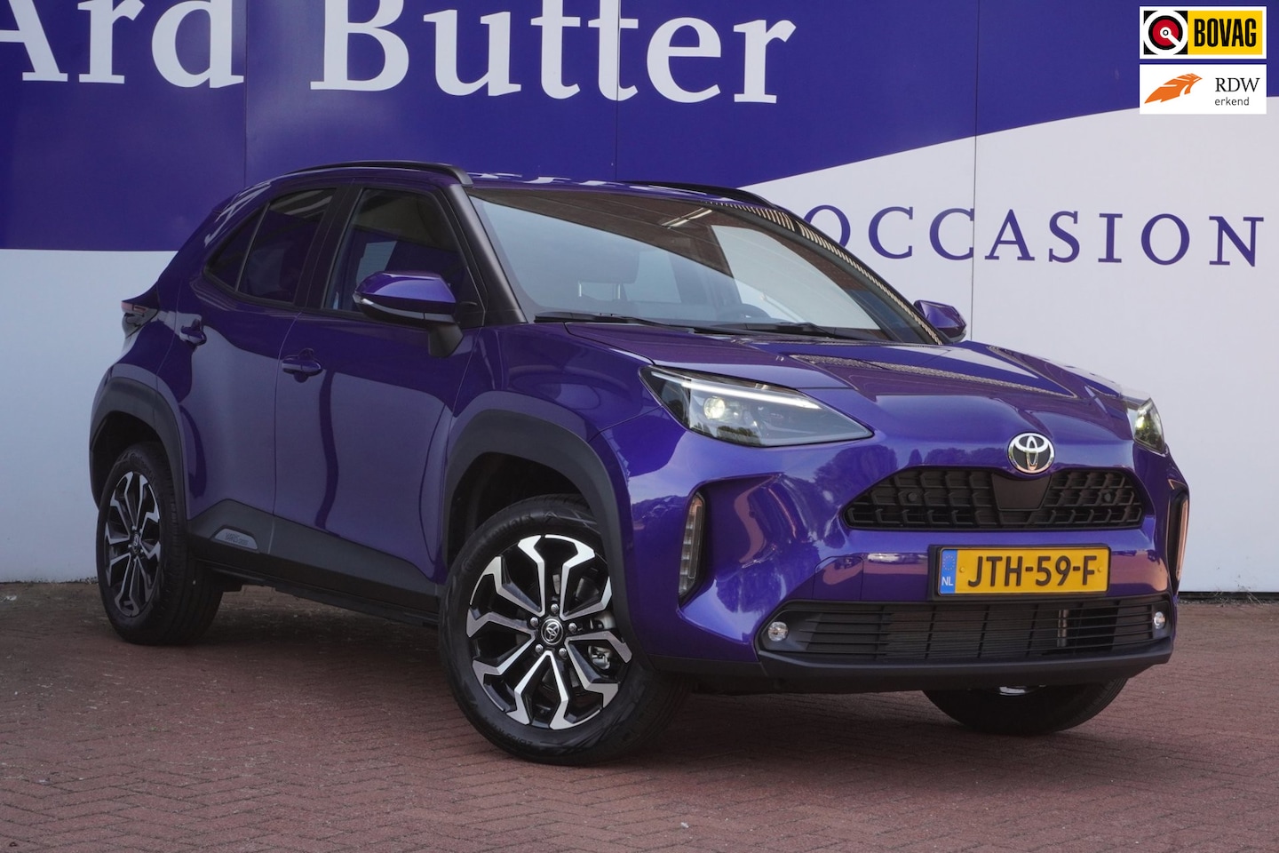Toyota Yaris Cross - 1.5 Hybrid 130 Dynamic / DEC 2025 / Winter&SafetyPakket / 10,5 Inch Scherm / METALLIC BLAU - AutoWereld.nl