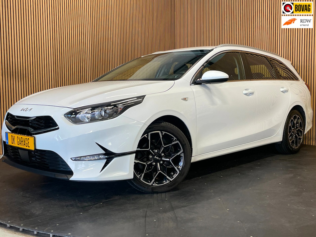 Kia Cee'd Sportswagon - Ceed 1.5 T-GDi DynamicLine GT-Line|160PK|AUTOMAAT|ACC|CARPLAY|CAMERA|STOEL+STUURVERW.|CLIM - AutoWereld.nl