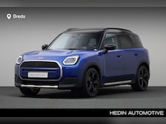 MINI Countryman - E Favoured Pakket M 66.5 kWh | Panoramadak | Getint Glas | Harman Kardon | Head Up Display