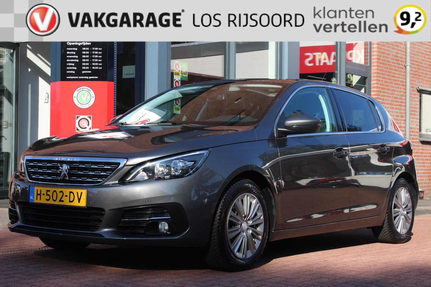 Peugeot 308 - 1.2 PureTech *Allure* | Panorama | Riem is vervangen | Carplay | Navigatie | Cruise & Clim - AutoWereld.nl