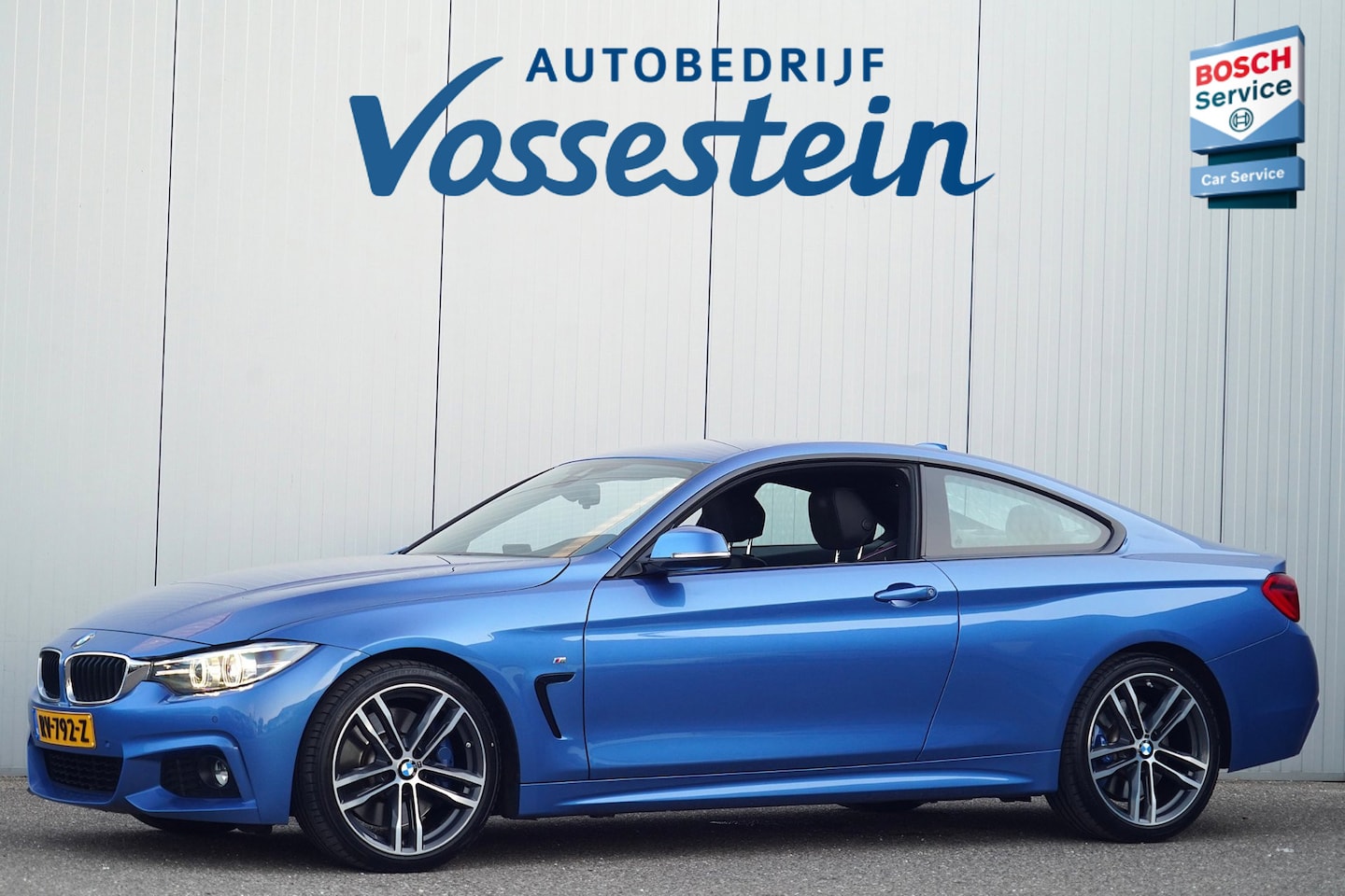 BMW 4-serie Coupé - 430i High Executive / M-Sport / NL-Auto / Dealeronderhouden / Estoril Blue / Leder / Navi - AutoWereld.nl