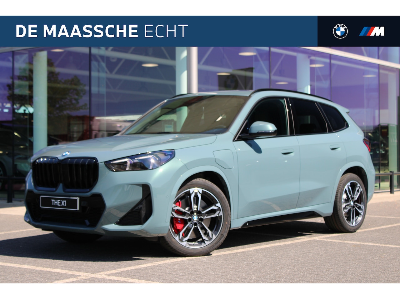 BMW X1 - xDrive25e M Sport Automaat / Trekhaak / Panoramadak / Sportstoelen / Comfort Access / Acht - AutoWereld.nl