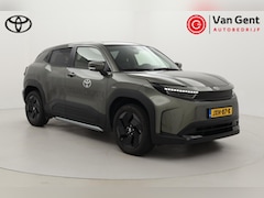 Toyota Urban Cruiser - Dynamic 61 kWh | Dodehoek detectie | Stoel-/stuurverwarming | Warmtepomp | Apple Carplay /