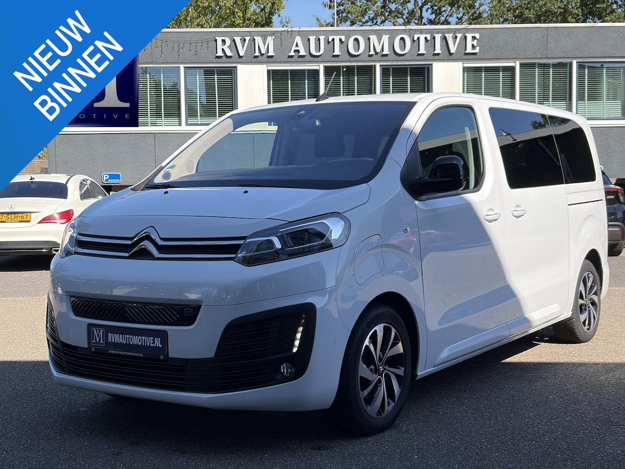 Citroën ë-SpaceTourer - 50kWh Business Lounge M SOH 95% 7 PERSOONS | LEREN BEKLEDING | CAMERA | STOELVERWARMING | - AutoWereld.nl