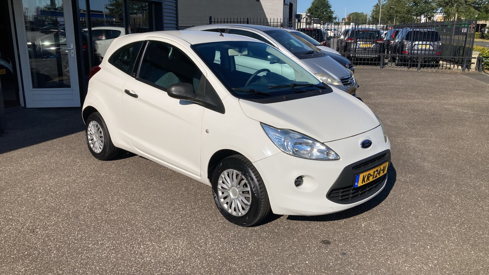 Ford Ka - 1.2 Limited Edition. Airconditioning. Nw APK - AutoWereld.nl