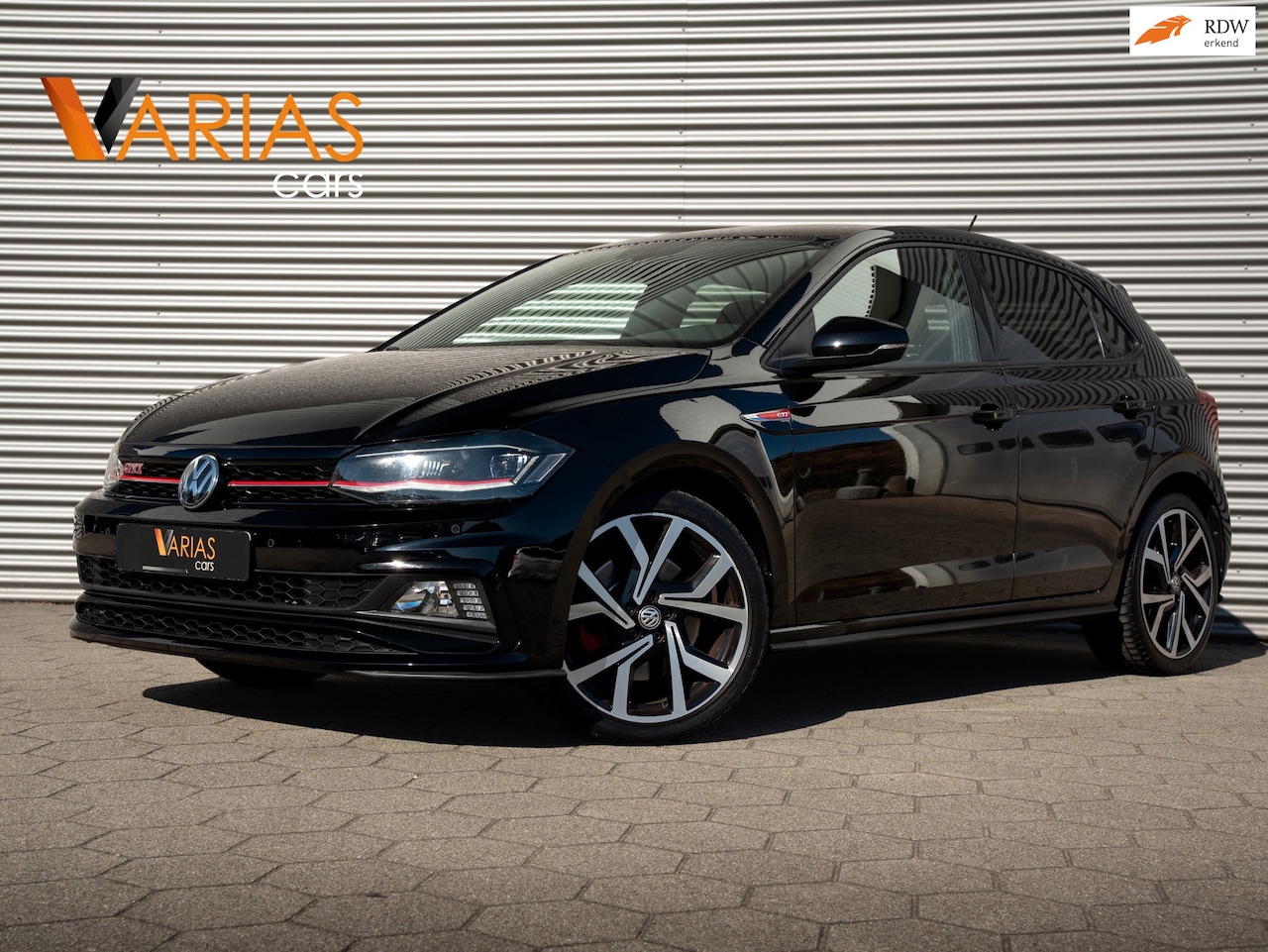 Volkswagen Polo - 2.0 TSI GTI Alcantara Camera Virtual Keyless - AutoWereld.nl