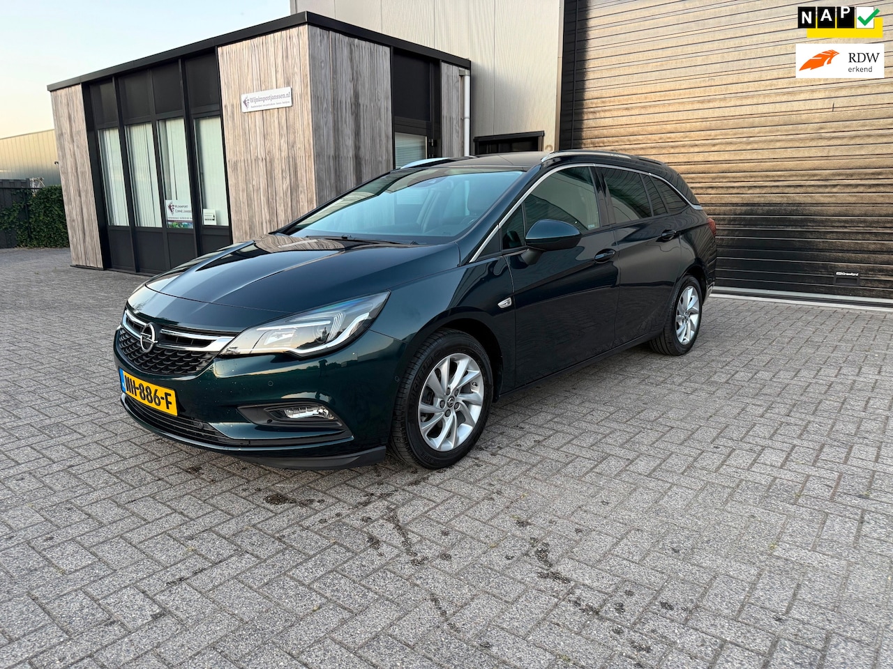 Opel Astra Sports Tourer - 1.0 Innovation|AIRCO|TREKHAAK|AUTOMAAT"LINE ASSIST|CAMERA|CRUISE CONTROL"|VOLLE AUTO| - AutoWereld.nl