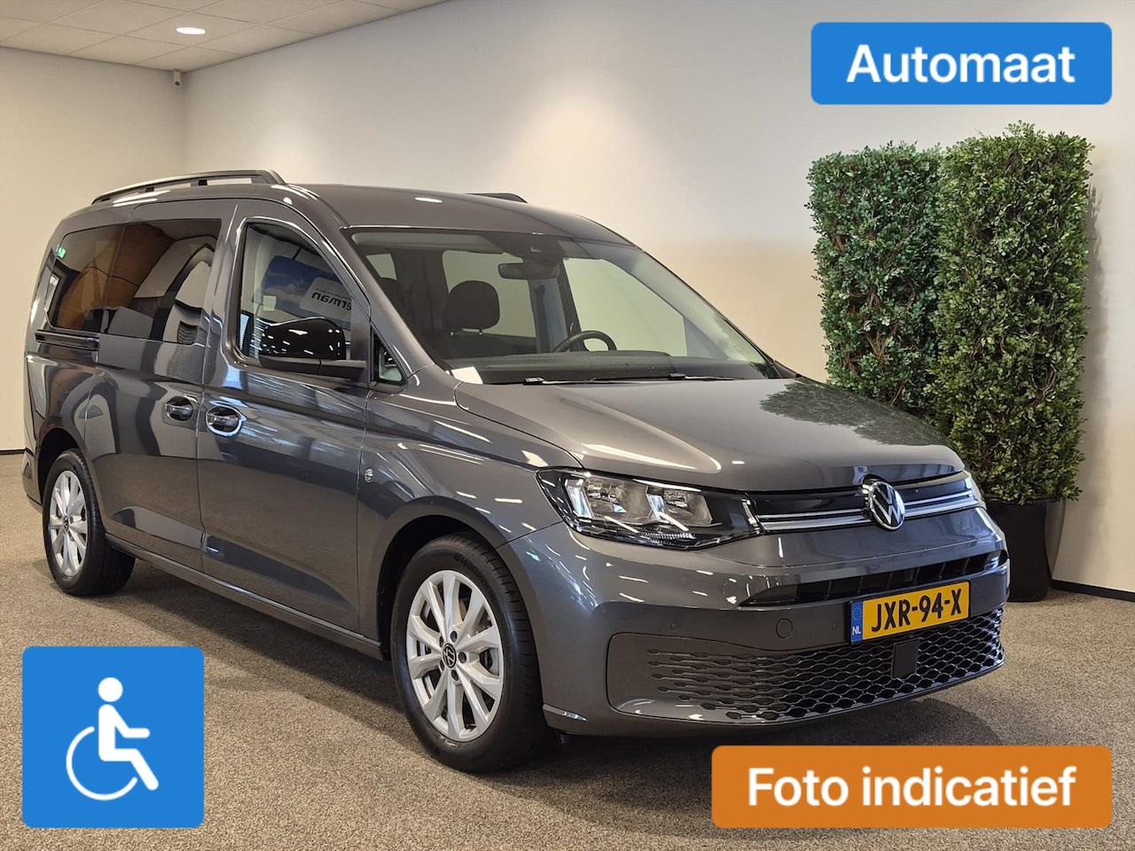 Volkswagen Caddy Maxi - L2 Rolstoelauto Automaat 5+1 - AutoWereld.nl