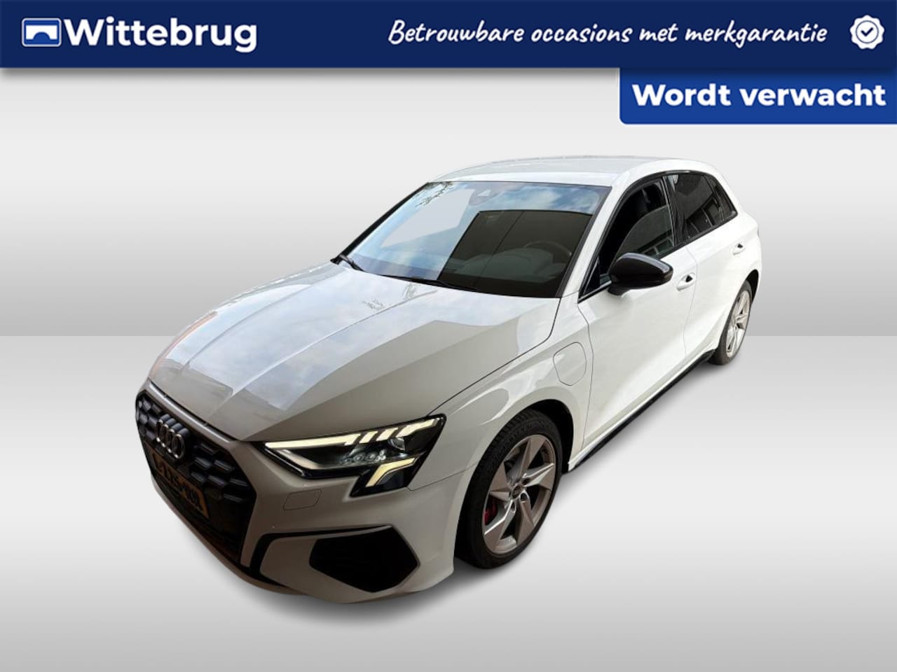 Audi A3 Sportback - 45 TFSI e S edition Competition / AUTOMAAT/ DIGITAL DASH/ NAVI/ CRUISE/ CLIMATE/ PARK. SEN - AutoWereld.nl