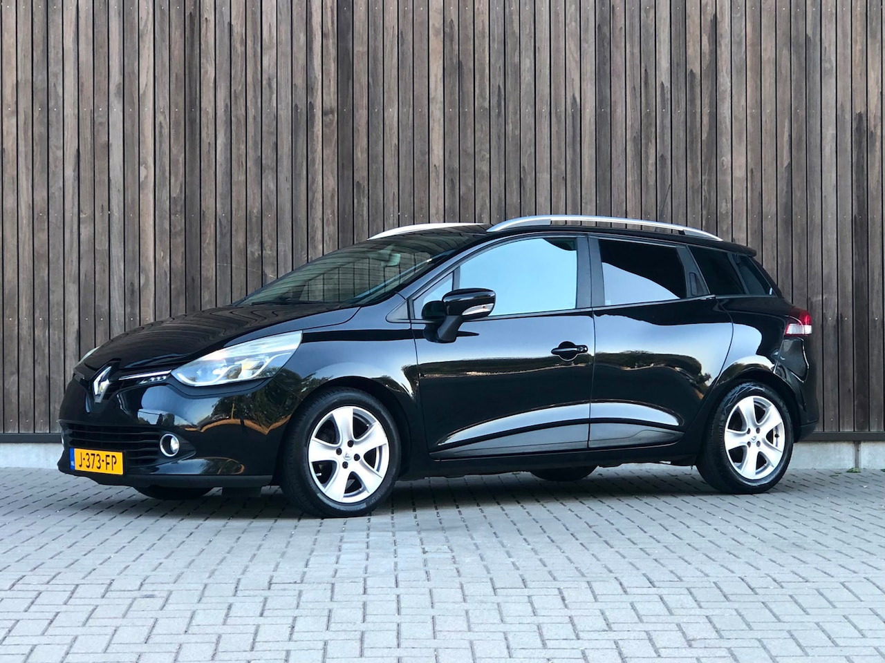 Renault Clio Estate - 0.9 TCe Dynamique 0.9 TCe Dynamique - AutoWereld.nl