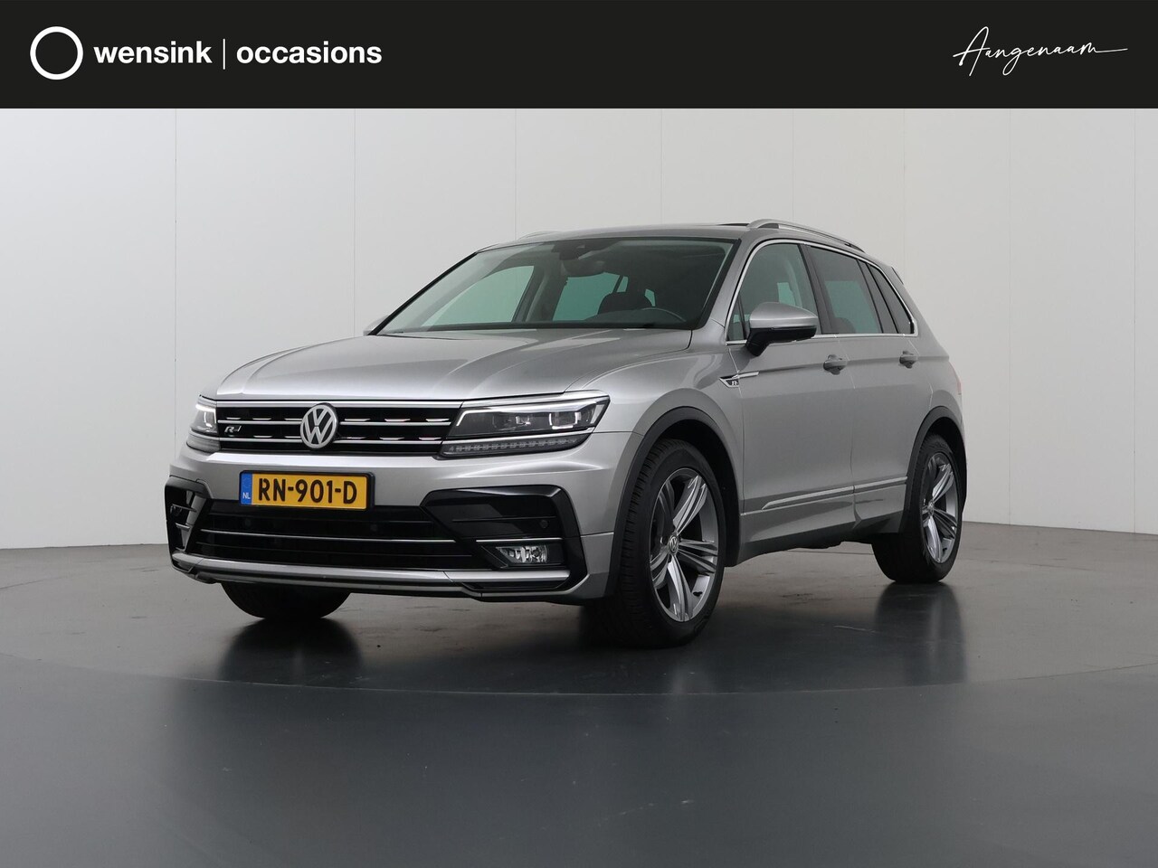 Volkswagen Tiguan - 1.4 TSI ACT Highline R-Line | Trekhaak | Panoramadak | Sportstoelen | Virtual Cockpit | Na - AutoWereld.nl