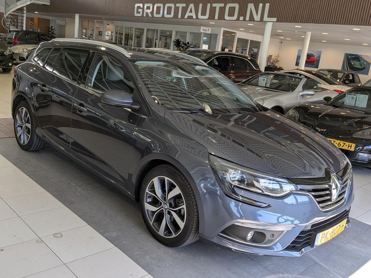 Renault Mégane Estate - 1.2 TCe Bose Automaat Airco, Cruise Control, Stuurbekrachtiging - AutoWereld.nl