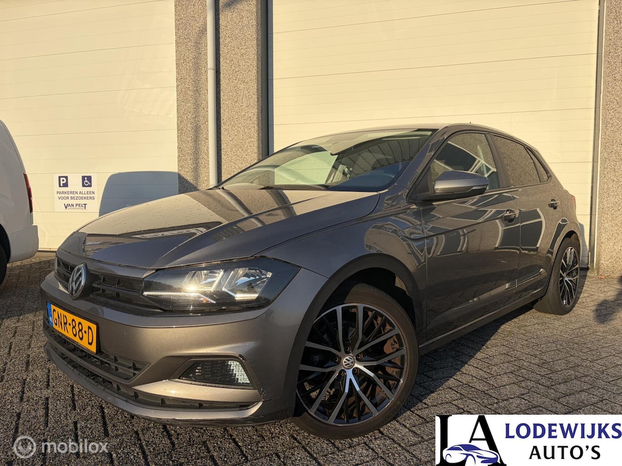 Volkswagen Polo - 1.0 MPI Comfortline 1.0 MPI Comfortline - AutoWereld.nl