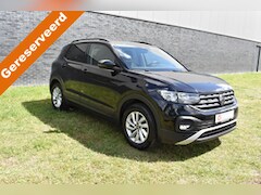 Volkswagen T-Cross - 1.0 TSI Life Navigatie Stoelverwarming Carplay Automaat