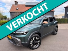 Dacia Duster - 1.6 Hybrid 140 Extreme 360" CAMERA CARLAY NAVI STOEL/ VERW. LED-XENON