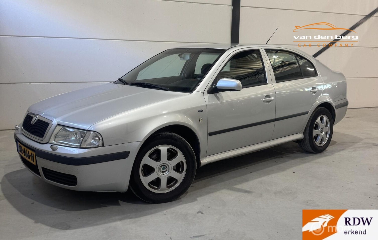 Skoda Octavia - 2.0 Elegance Climate en Cruise Control - AutoWereld.nl