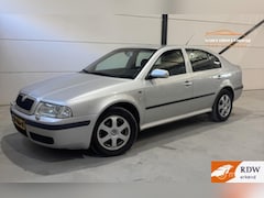 Skoda Octavia - 2.0 Elegance Climate en Cruise Control