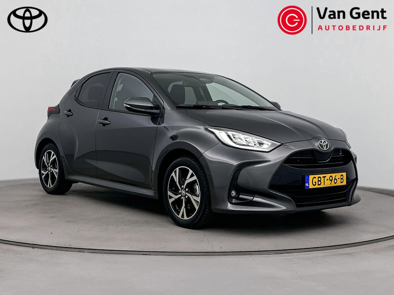 Toyota Yaris - 1.5 Hybrid 115 First Edition | Apple Carplay / Android Auto | Adaptive Cruise | Clima | Ke - AutoWereld.nl