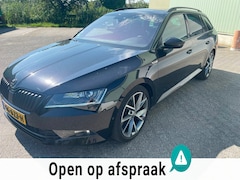 Skoda Superb Combi - 1.4 TSI ACT Sportline Bus Automaat/Panoramadak/Trekhaak