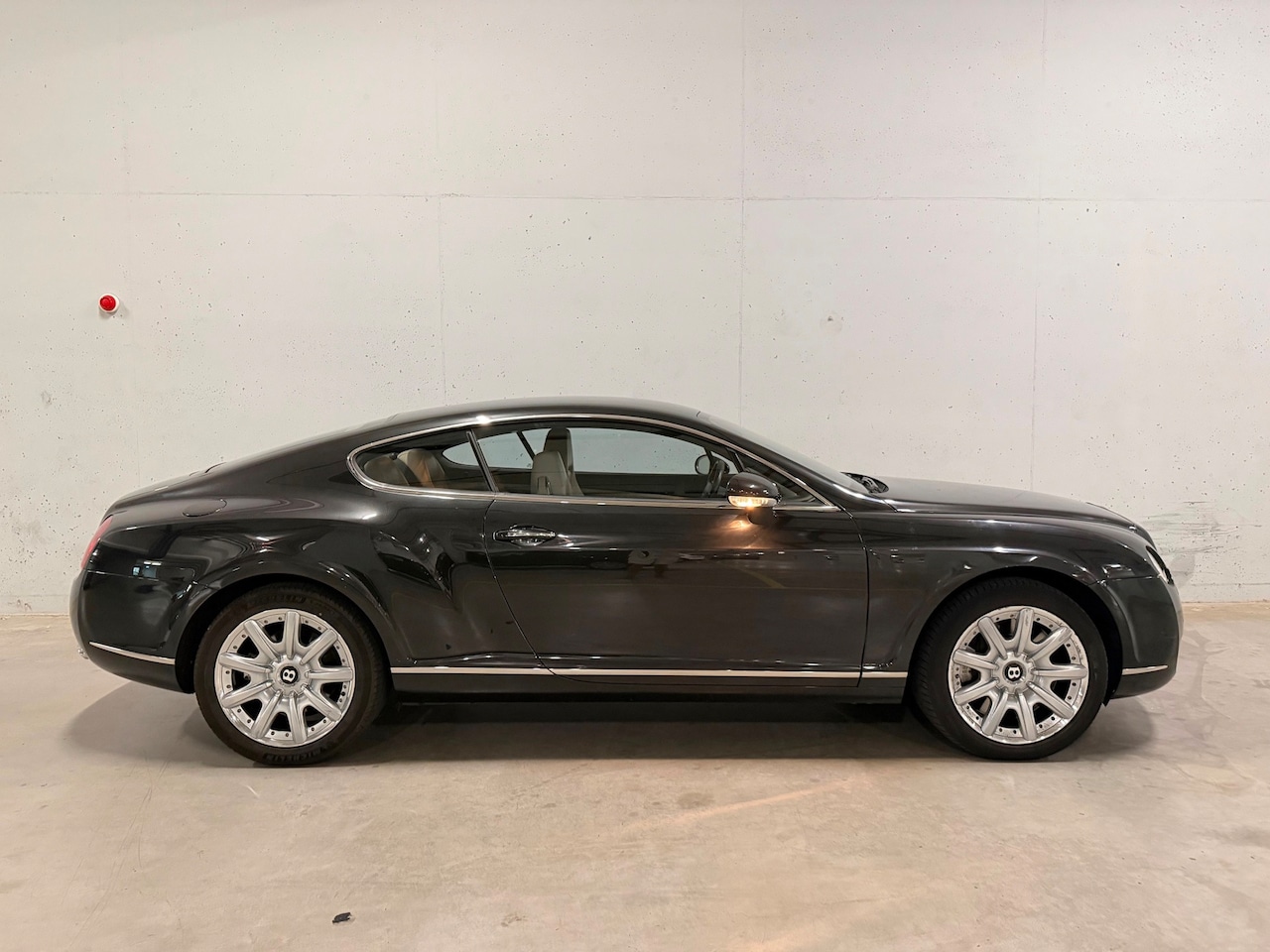 Bentley Continental GT - 6.0 W12 Leer LPG-G3 Nieuwe APK - AutoWereld.nl