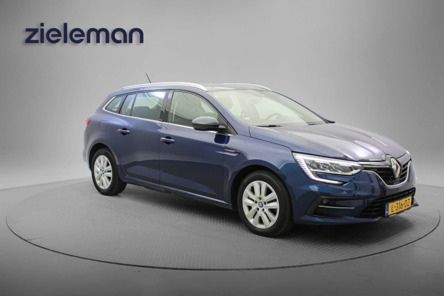 Renault Mégane E-Tech - Estate 1.6 Plug-In Hybrid 160 Business Zen - Carplay, Clima, Camera - AutoWereld.nl