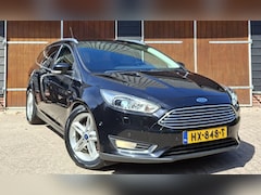 Ford Focus Wagon - 1.5 Titanium Edition | All seasonbanden | Bluetooth | Lederen bekleding |
