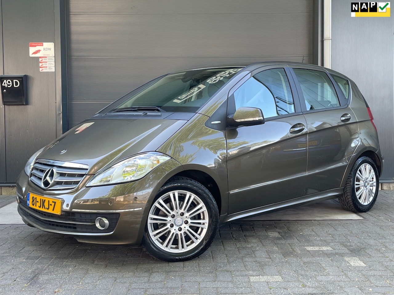 Mercedes-Benz A-klasse - 160 Elegance NAP AIRCO CRUISE BLUETOOTH NAVI HALFLEERMF STUUR LM VELGEN - AutoWereld.nl