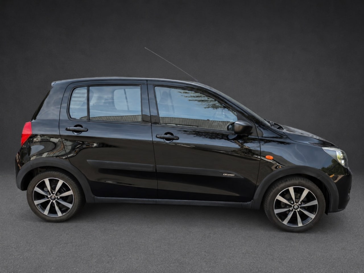 Suzuki Celerio - 1.0 Comfort GT Pakket/ LM velgen - AutoWereld.nl