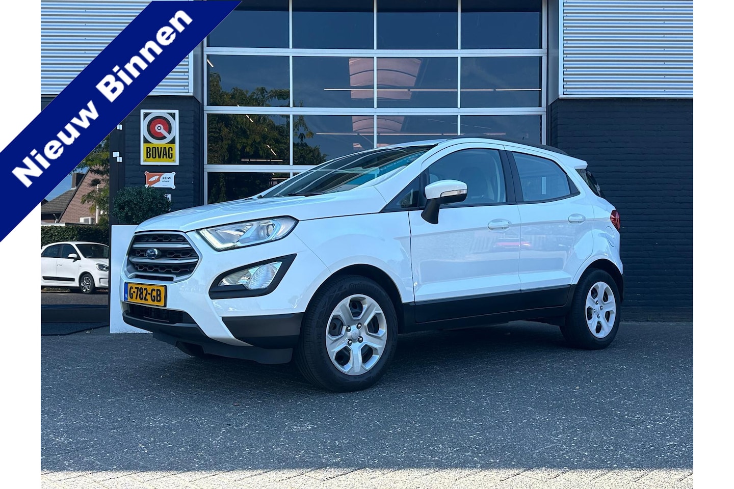 Ford EcoSport - 1.0 Trend Ultimate, Airco, Bluetooth, Cruise, Navi, Trekhaak, PDC, NAP - AutoWereld.nl