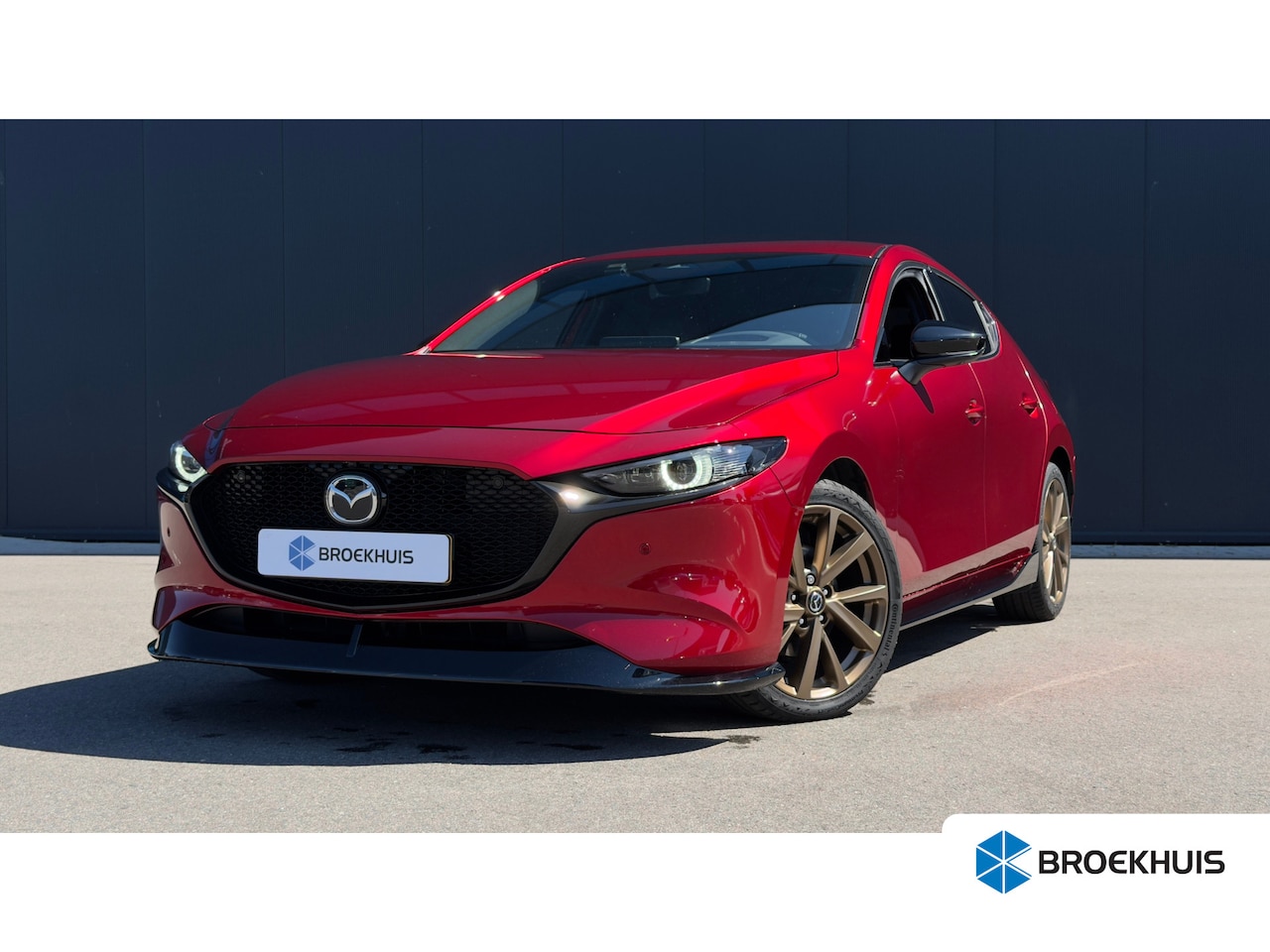 Mazda 3 - 2.0 186pk e-SkyActiv-X M Hybrid Takumi | 360 Camera | Aero Pakket | Adaptive Cruise + Stuu - AutoWereld.nl