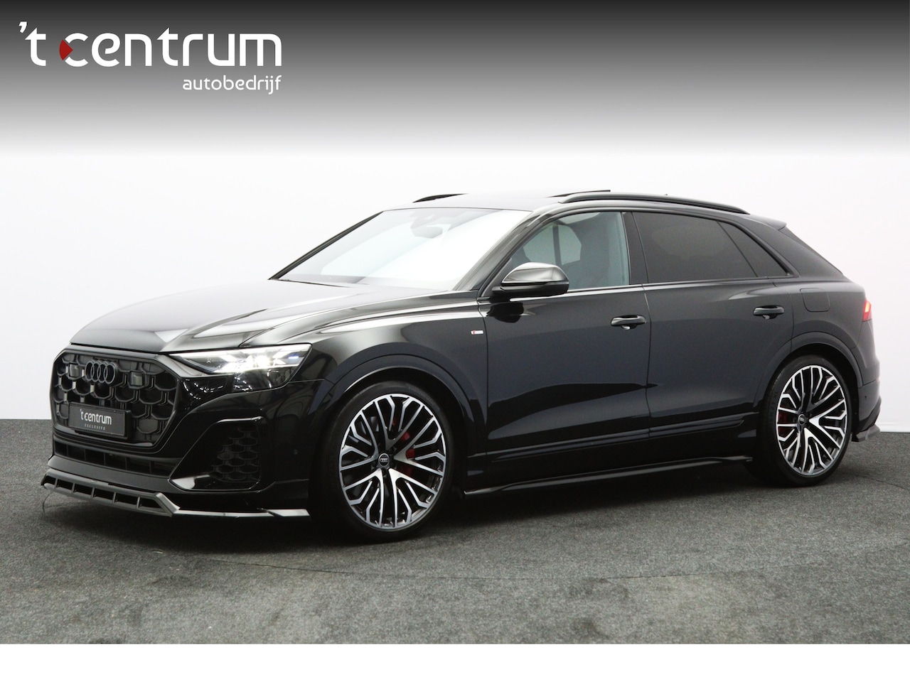 Audi Q8 - 60 TFSI e Quattro 490 PK S-Line Pro Line Competition PHEV, RS-Sportstoelen, Trekhaak, B&O - AutoWereld.nl