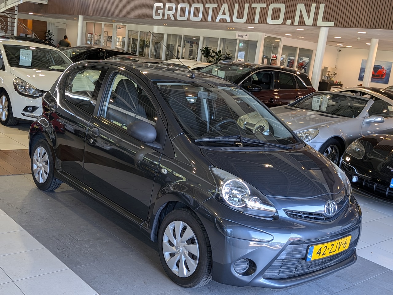 Toyota Aygo - 1.0 VVT-i Comfort Airco, Stuurbekrachtiging - AutoWereld.nl
