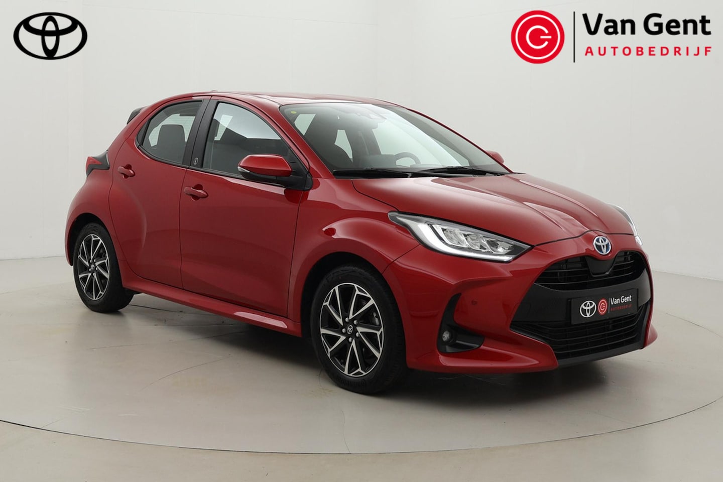 Toyota Yaris - 1.5 Hybrid 115 Dynamic | Apple Carplay / Android Auto | Dodehoek detectie | Parkeersensore - AutoWereld.nl