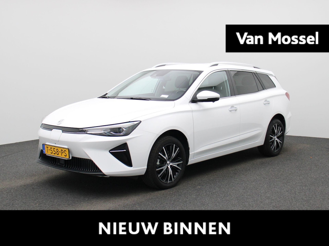 MG MG5 Electric - Long Range Luxury 61 kWh | Apple Carplay / Android Auto | Cruise Control | Achteruitrijcam - AutoWereld.nl