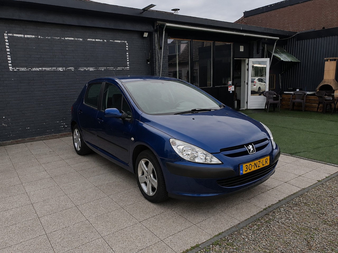Peugeot 307 - 2.0-16V XT Pack 2.0-16V XT Pack - AutoWereld.nl