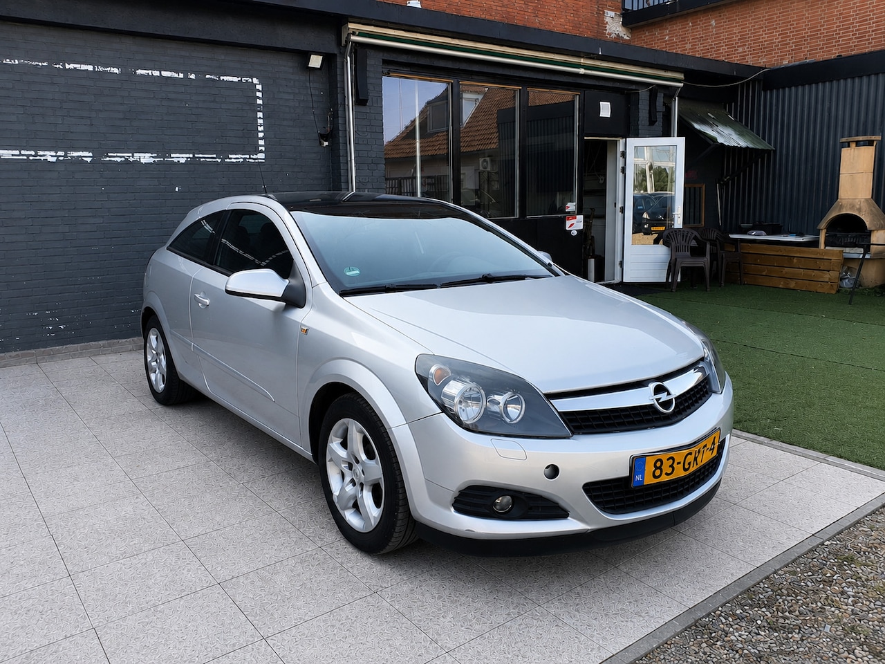 Opel Astra GTC - 1.6 Business 1.6 Business - AutoWereld.nl
