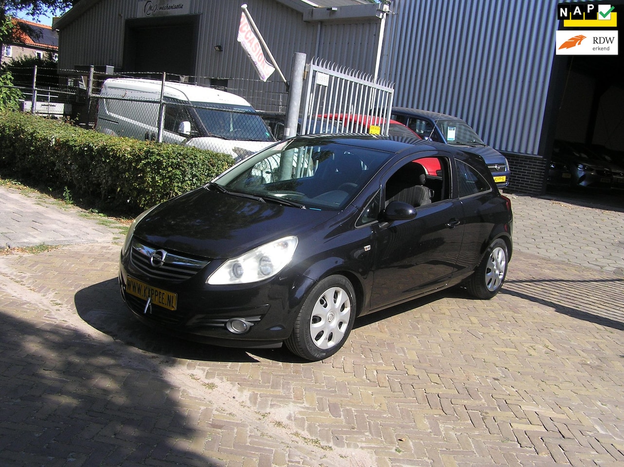Opel Corsa - 1.4-16V Enjoy 135 d km nap airco nieuwe apk - AutoWereld.nl