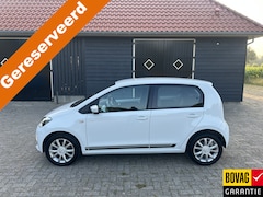 Volkswagen Up! - 1.0 move up BlueMotion Club Airco Cv Stoelverwarming Navi