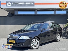 Skoda Octavia Combi - RS|200PK | Xenon| Trekhaak |Sportstoelen