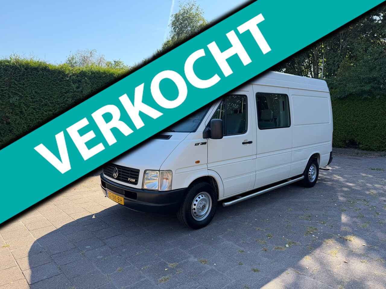 Volkswagen LT 35 - 2.5 TDI lang DC eerste eigenaar - AutoWereld.nl